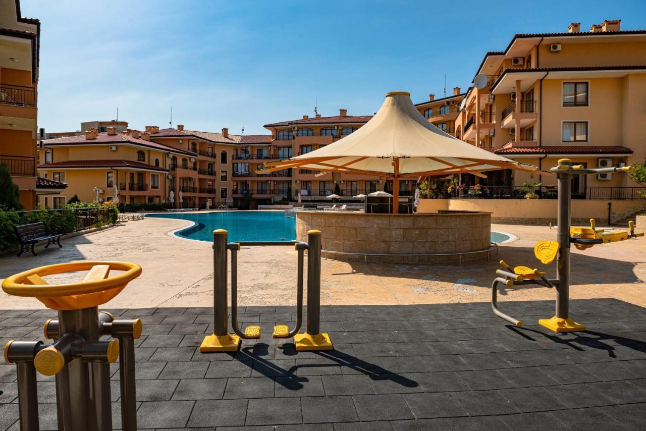 Menada Sky Dreams Apartments Sveti Vlas Eksteriør bilde