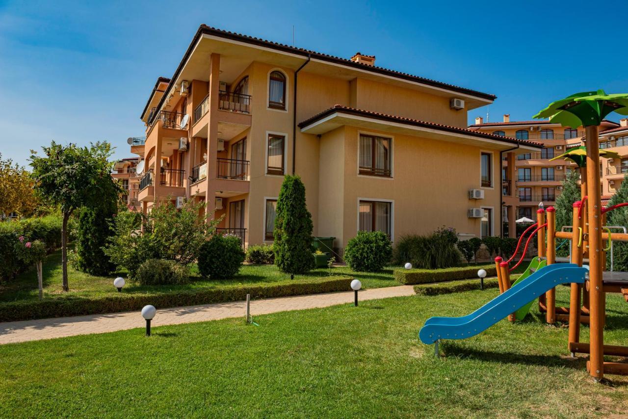 Menada Sky Dreams Apartments Sveti Vlas Eksteriør bilde