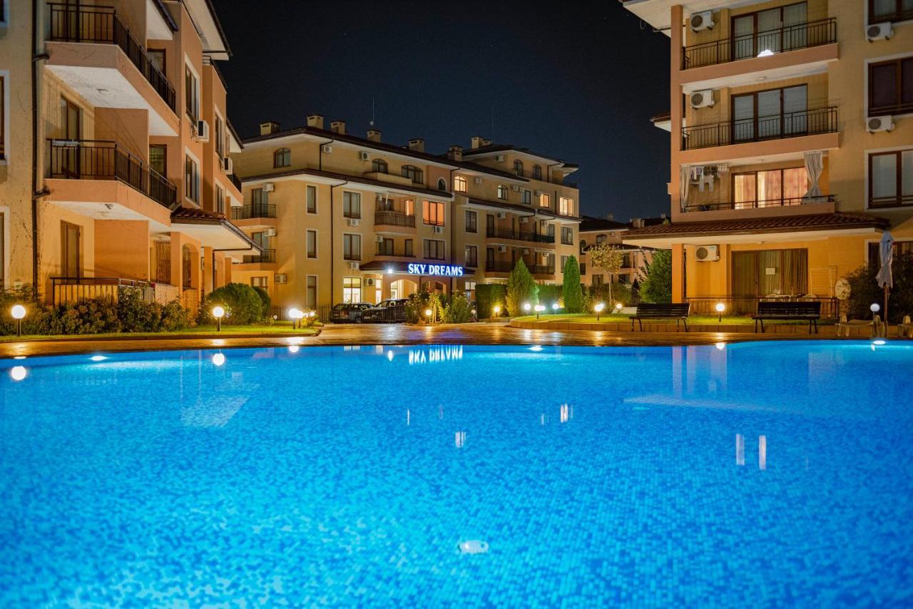 Menada Sky Dreams Apartments Sveti Vlas Eksteriør bilde