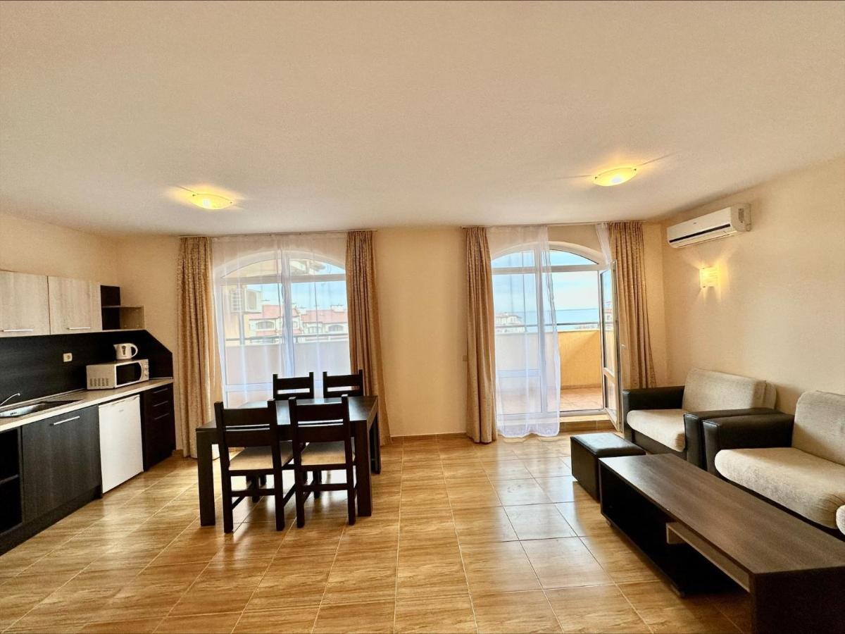 Menada Sky Dreams Apartments Sveti Vlas Eksteriør bilde