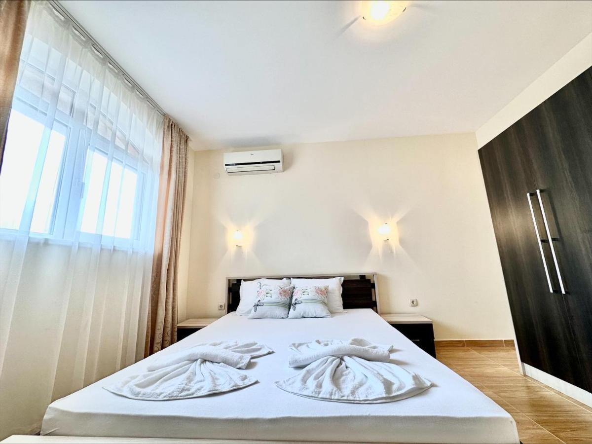 Menada Sky Dreams Apartments Sveti Vlas Eksteriør bilde