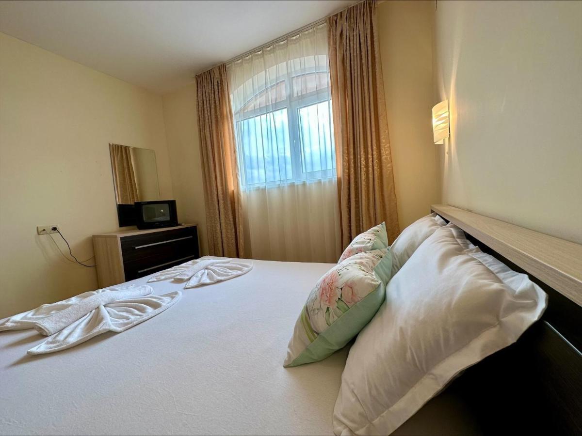 Menada Sky Dreams Apartments Sveti Vlas Eksteriør bilde