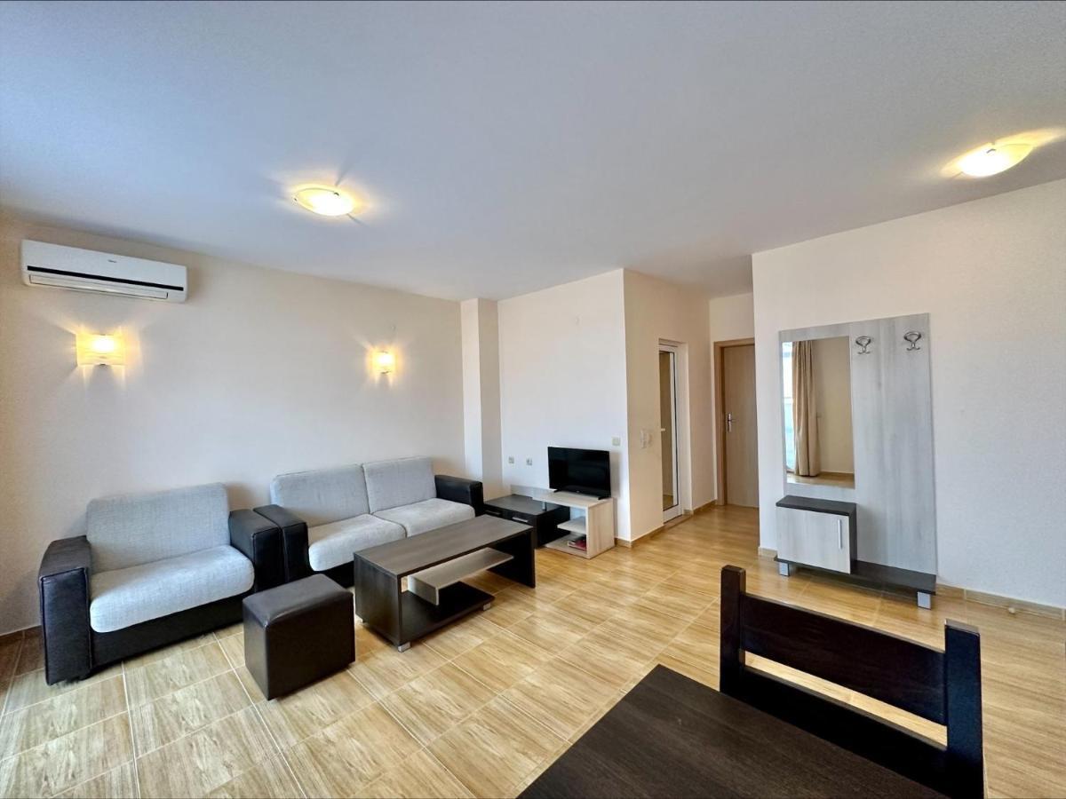Menada Sky Dreams Apartments Sveti Vlas Eksteriør bilde
