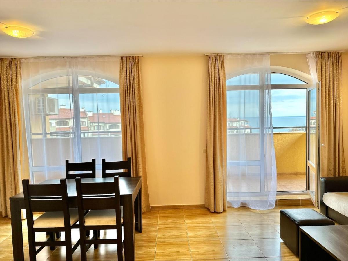 Menada Sky Dreams Apartments Sveti Vlas Eksteriør bilde
