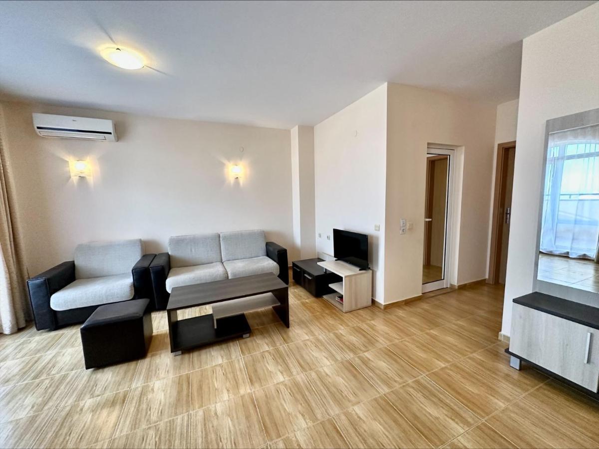 Menada Sky Dreams Apartments Sveti Vlas Eksteriør bilde