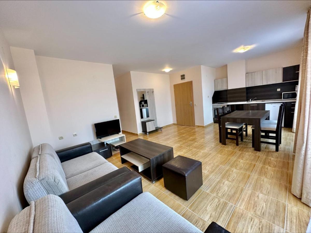 Menada Sky Dreams Apartments Sveti Vlas Eksteriør bilde