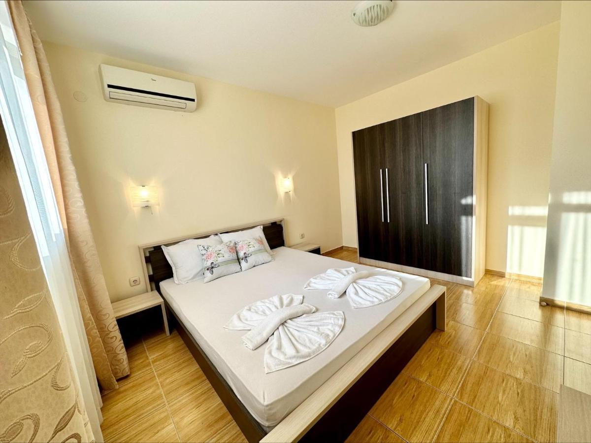 Menada Sky Dreams Apartments Sveti Vlas Eksteriør bilde