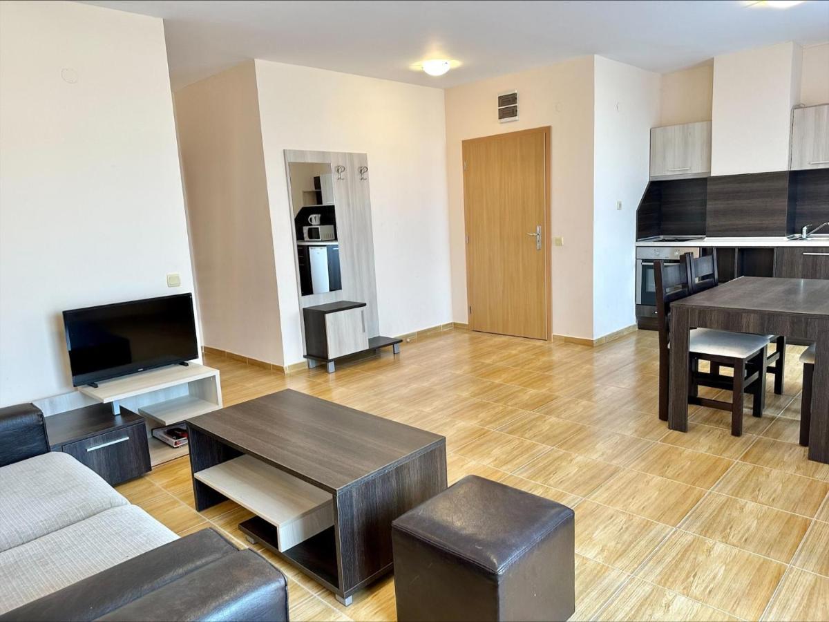 Menada Sky Dreams Apartments Sveti Vlas Eksteriør bilde
